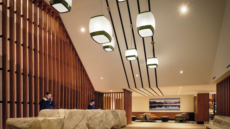 Hotel Alpenrock Breckenridge, Curio Collection by Hilton