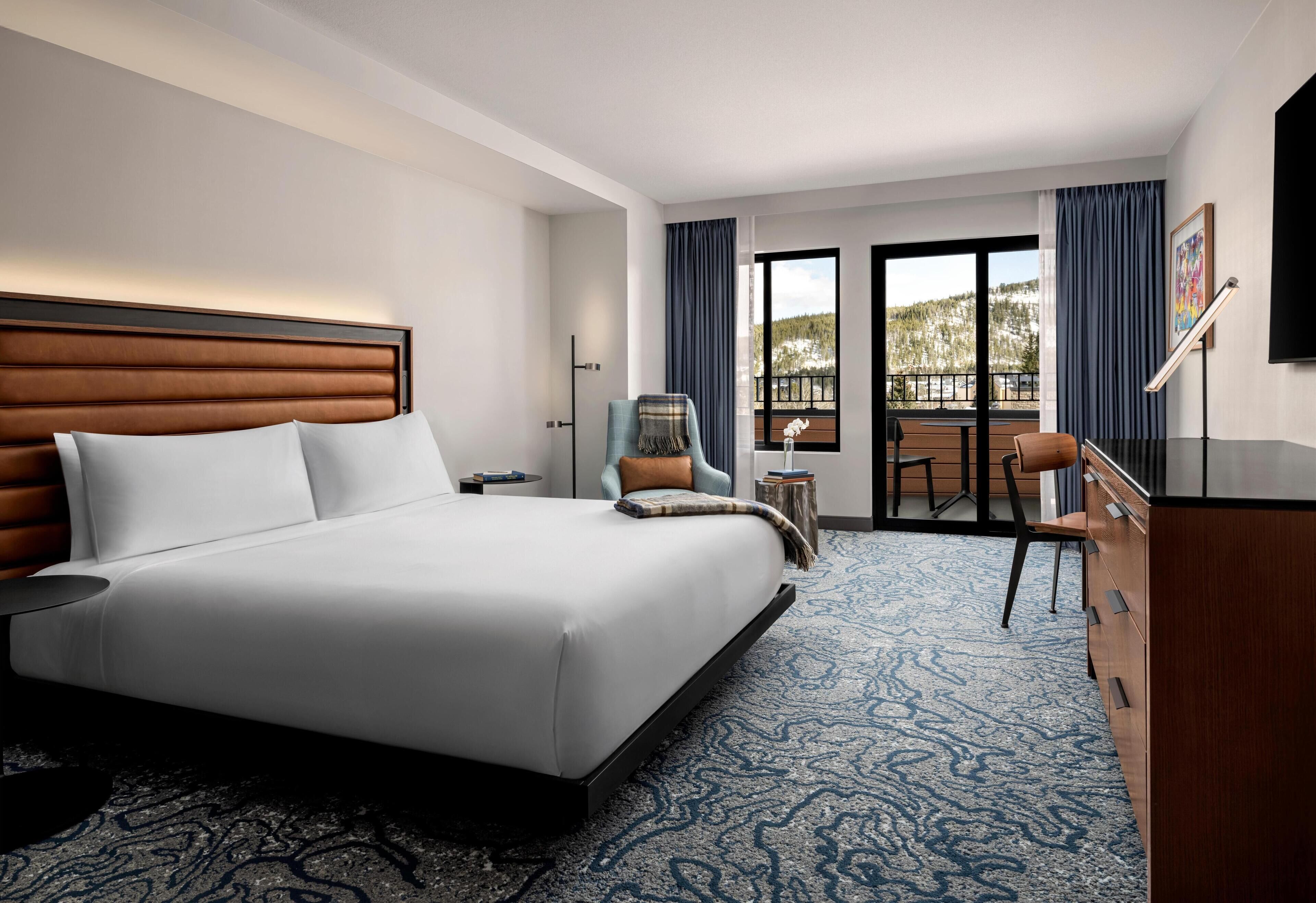 Premium bedding, in-room safe, desk, blackout curtains