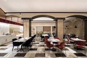 Daily buffet breakfast (EUR 25 per person)