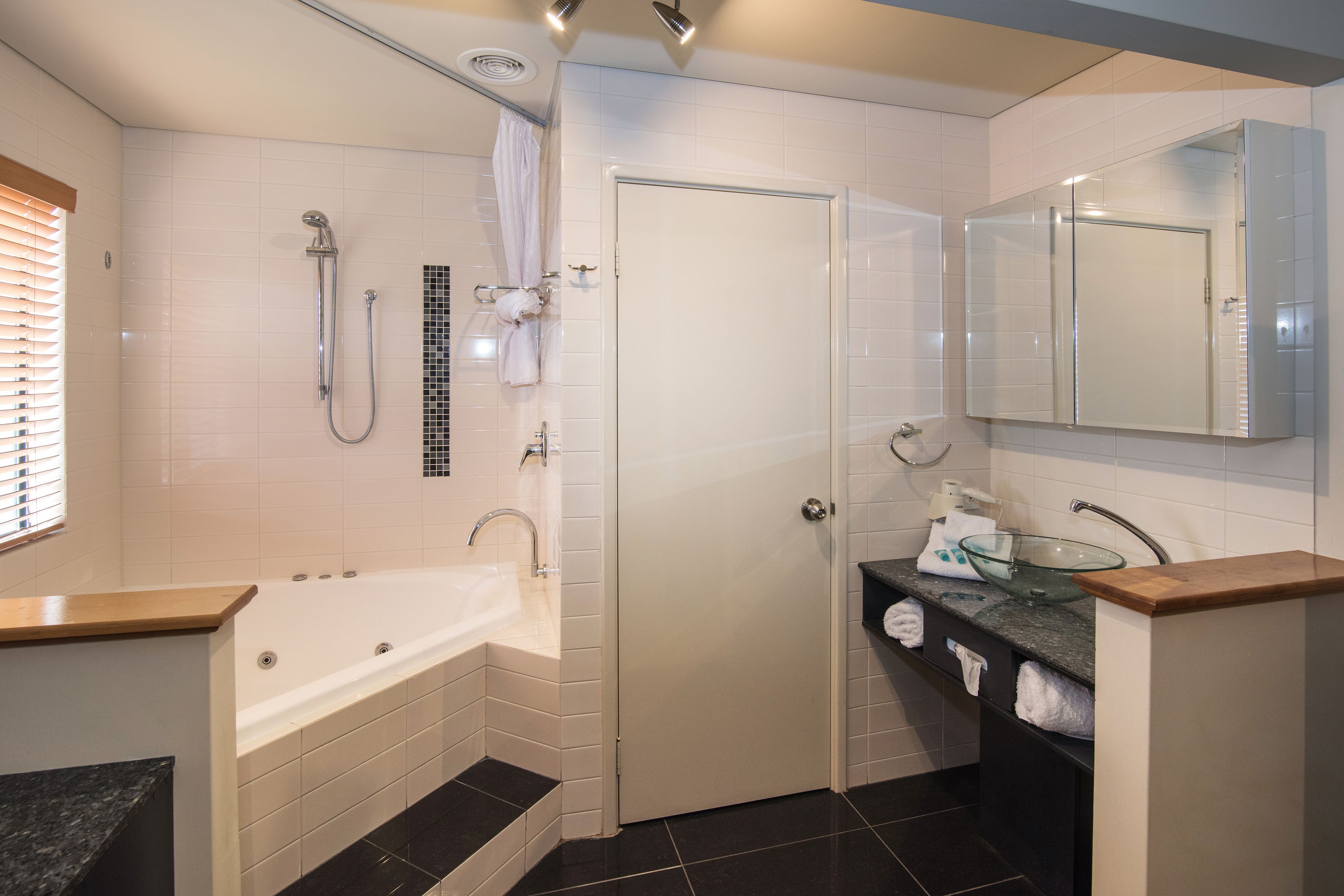 Bay Village Resort Dunsborough — image 18