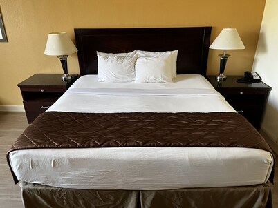 Budget Inn