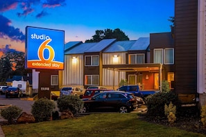 Front of property - evening/night