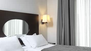 Standard Double or Twin Room | Premium bedding, in-room safe, desk, laptop workspace
