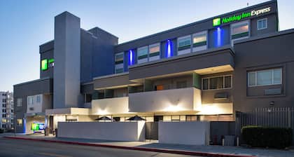 Holiday Inn Express Los Angeles Downtown West by IHG