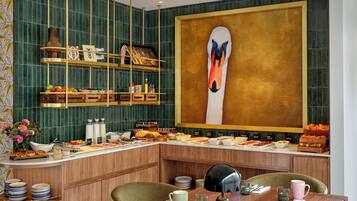 Desayuno inglés todos los días (GBP 15.95 por persona)