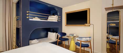 Renovated Cura Family