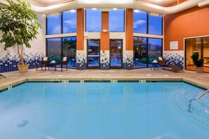 Indoor pool, pool loungers