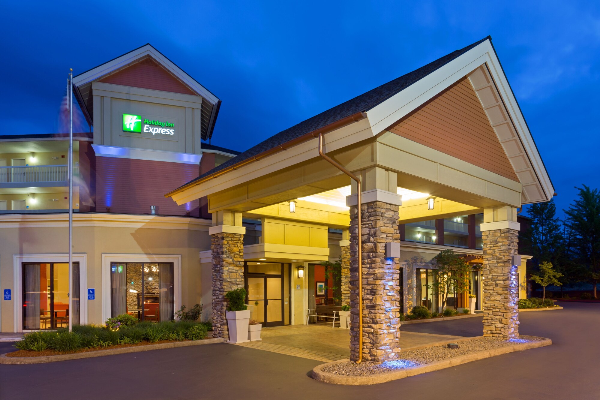 2 Star Hotels