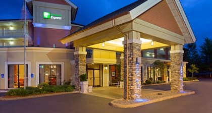 Holiday Inn Express Roseburg by IHG