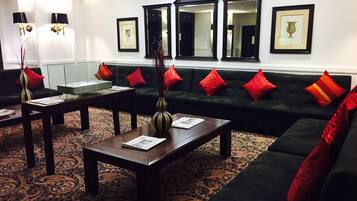 Sala de estar en el lobby