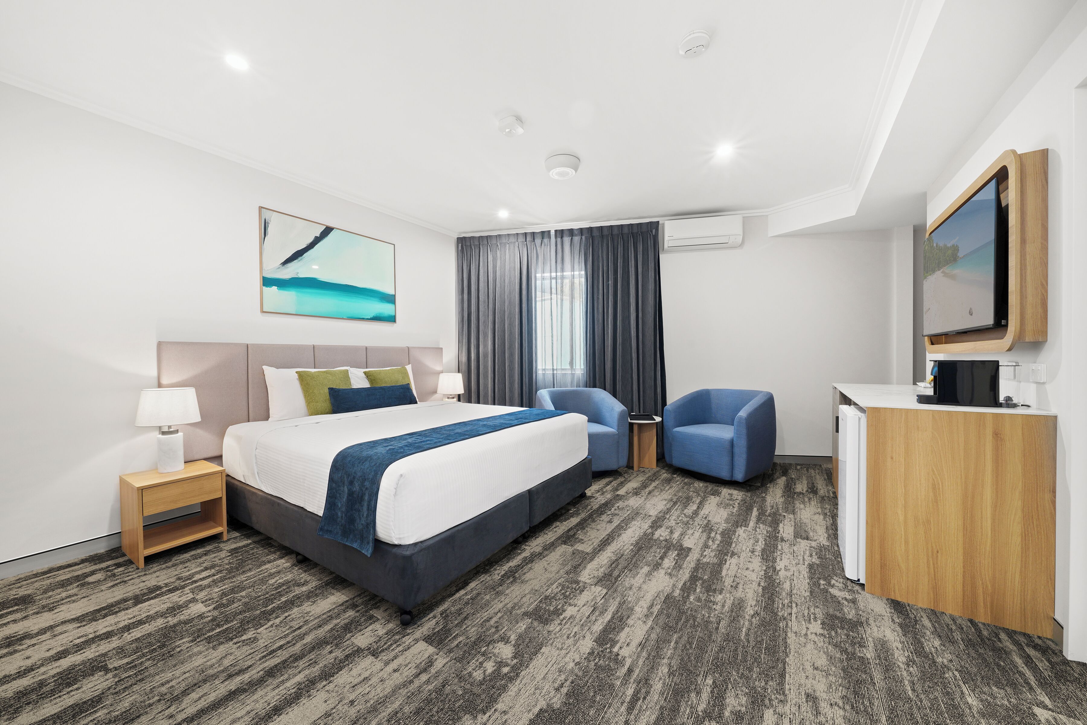 Double Room | Select Comfort beds, desk, iron/ironing board, free WiFi