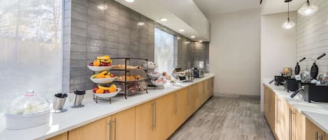Free daily on-the-go breakfast
