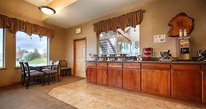 Best Western Holiday Hotel