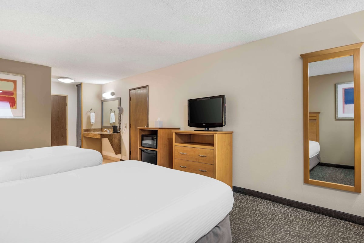 Premium bedding, individually decorated, individually furnished