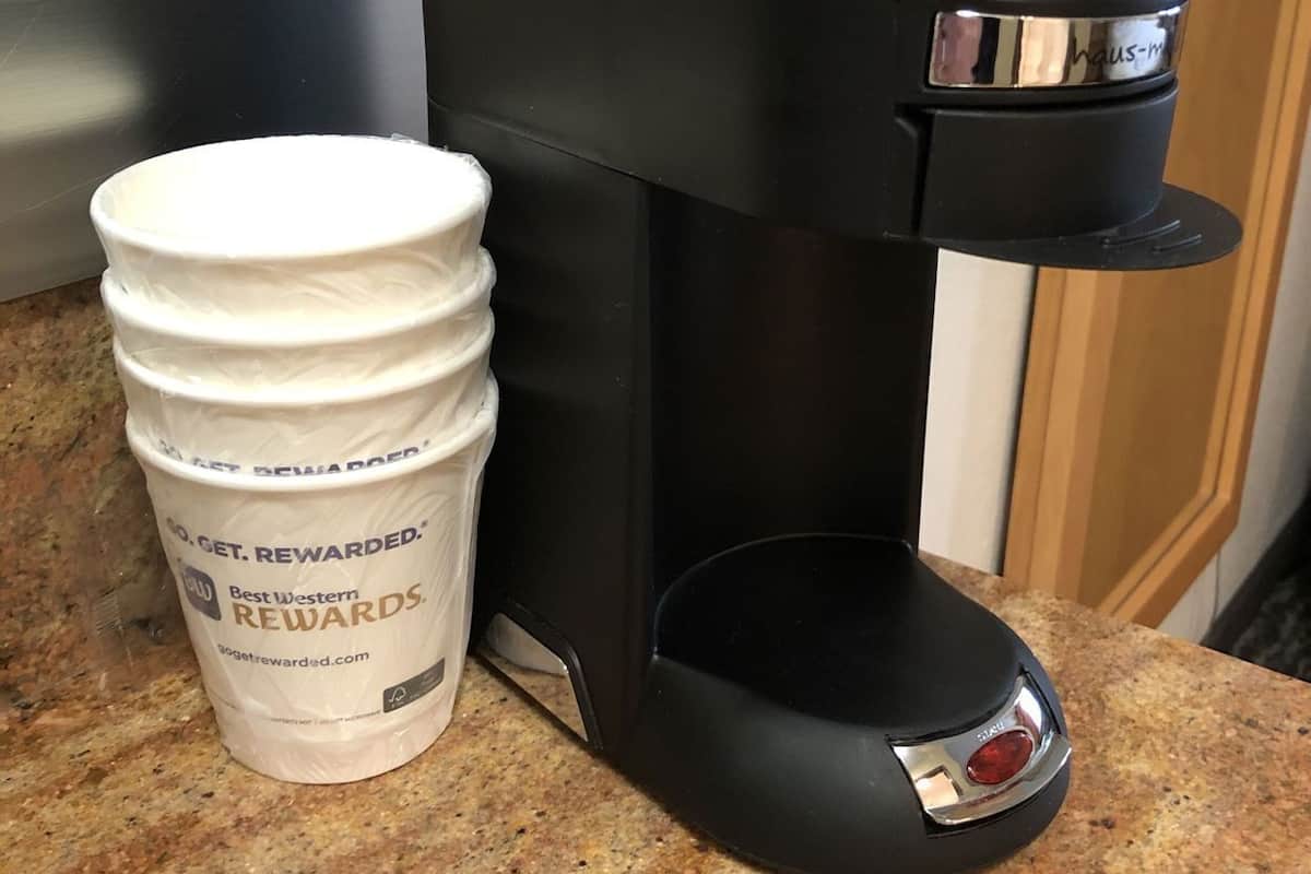 Kaffe og/eller kaffemaskin