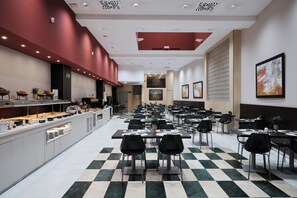 Daily buffet breakfast (EUR 17 per person)