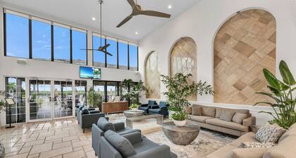 Bayfront Inn Fifth Avenue