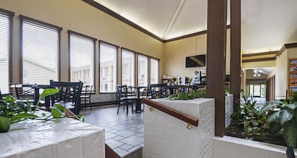 Quality Inn & Suites Frostburg - Cumberland
