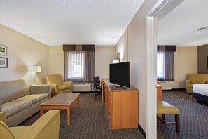 Premium bedding, desk, iron/ironing board, free WiFi - La Quinta Inn by Wyndham Tucson East (Tucson)