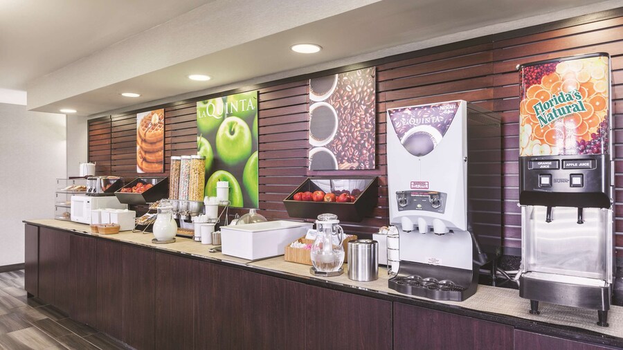 La Quinta Inn by Wyndham Tucson East