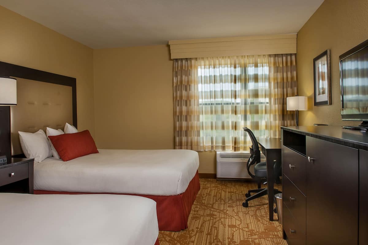 Huone | Tallelokero huoneessa, yksilöllisesti sisustettu