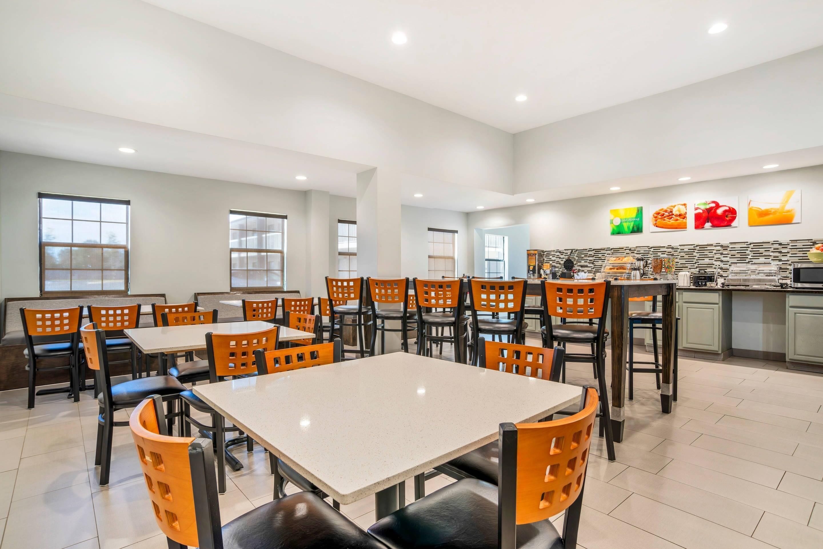 Breakfast area