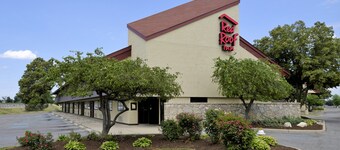 Red Roof Inn Toledo - Maumee