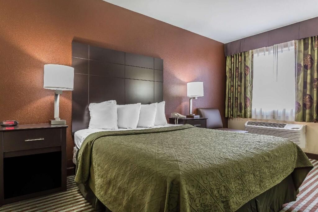 Blackout curtains, iron/ironing board, rollaway beds, free WiFi