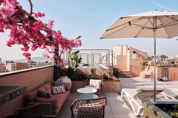 Rooftop terrace - Catalonia Park Putxet Hotel (Barcelona)