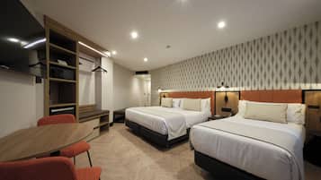 Superior Triple Room (2 adults + 1 children) | Minibar, in-room safe, desk, iron/ironing board