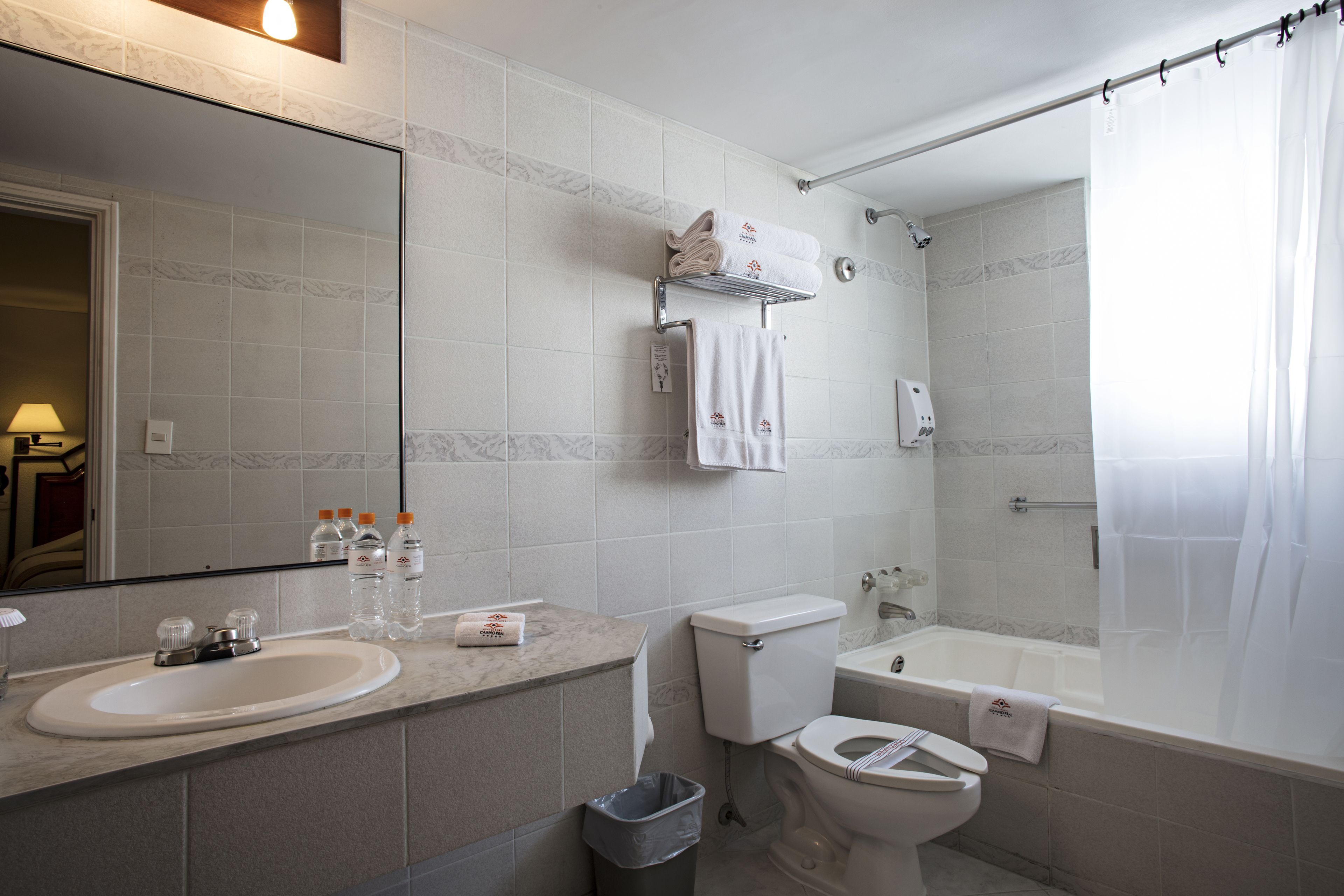Photo - Camino Real Aparthotel, Downtown