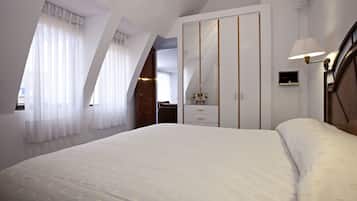 Departamento, 1 habitación | Ropa de cama de alta calidad, edredón y minibar