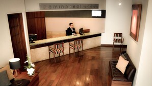 Lobby - Camino Real Aparthotel, Downtown (La Paz)