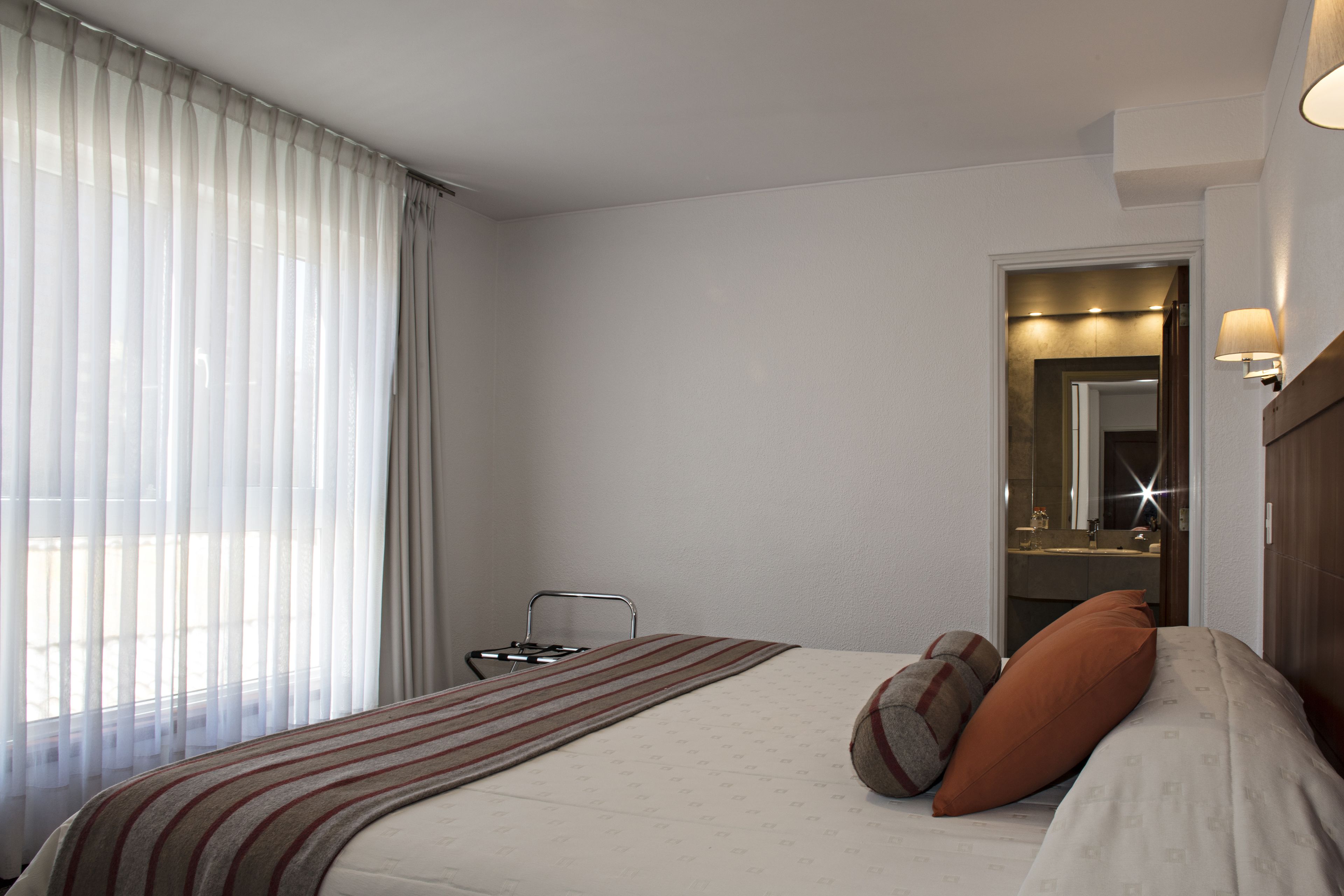 Photo - Camino Real Aparthotel, Downtown