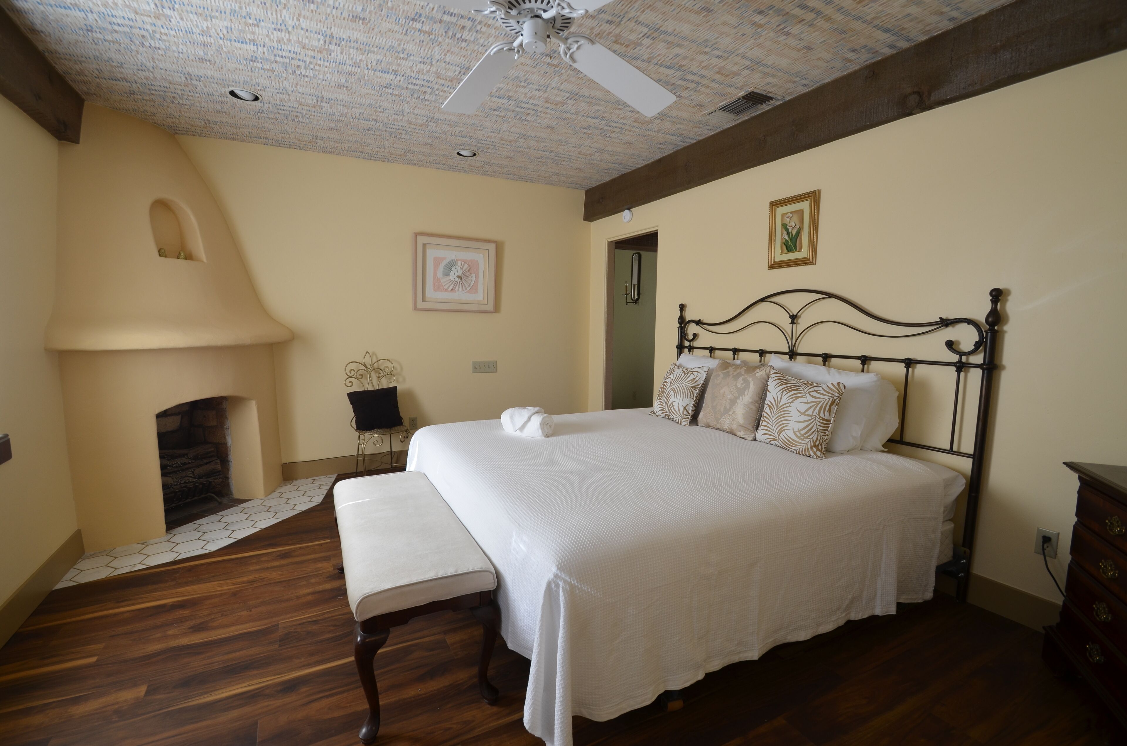 Villa Exclusive, plusieurs lits (Pickford Palms Ranch A-1, 6  mi from)