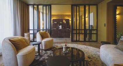 Gounod Hotel