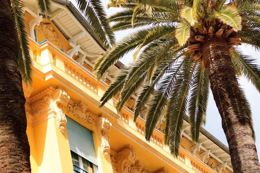 Gounod Hotel