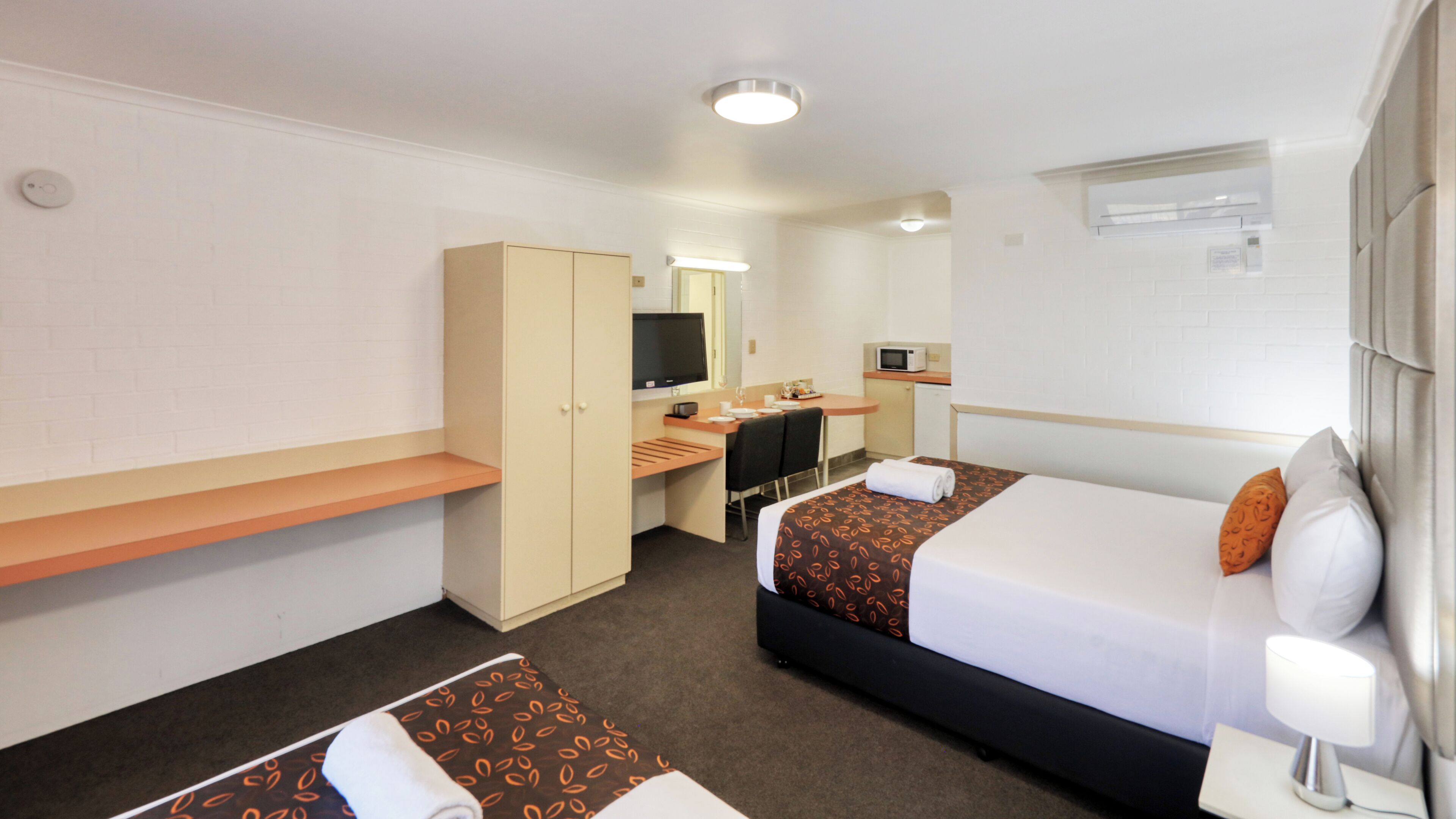 Twin Room - Disability Access | 1 bedroom, desk, laptop workspace, blackout drapes