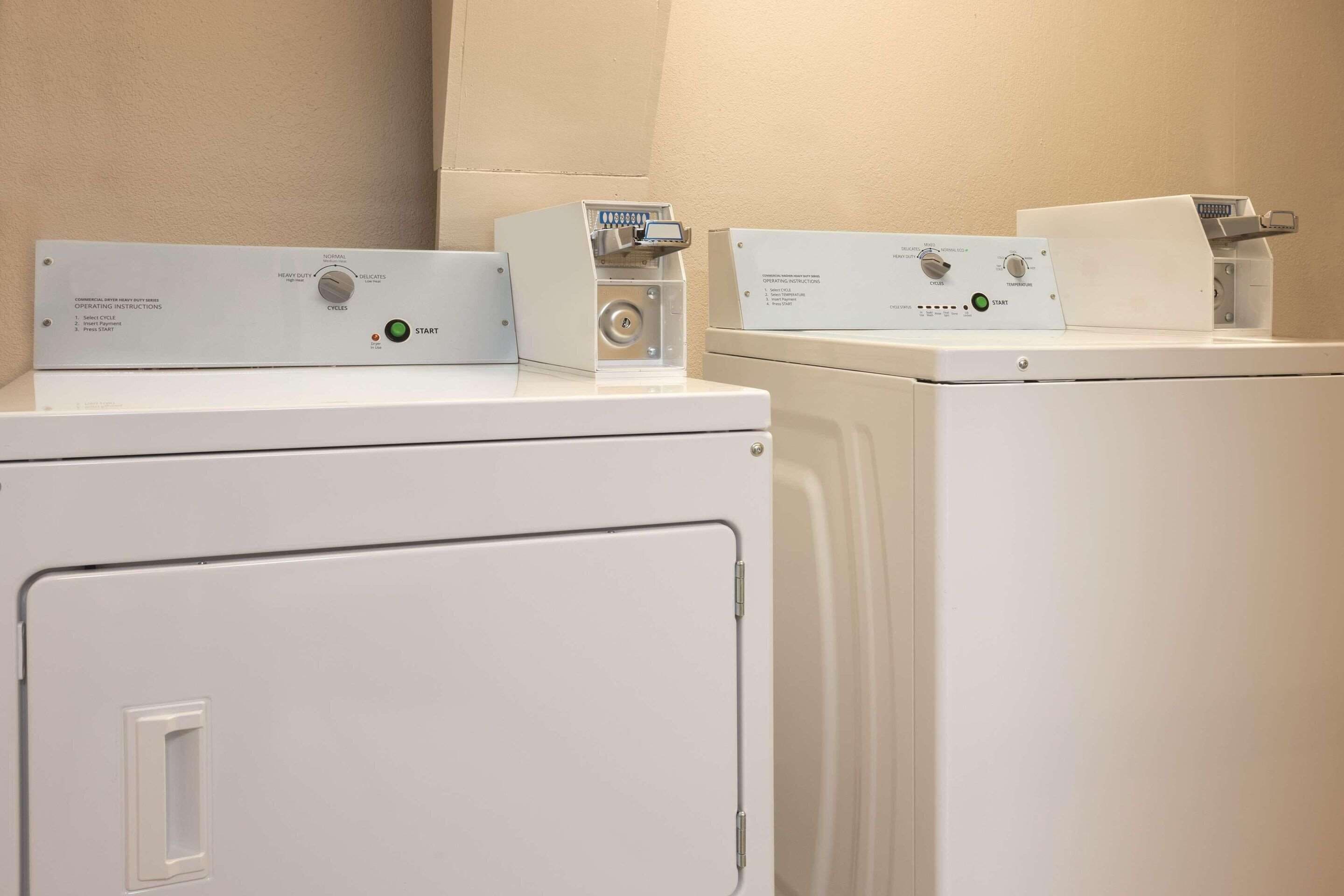 Photo - Country Inn & Suites by Radisson, North Little Rock, AR