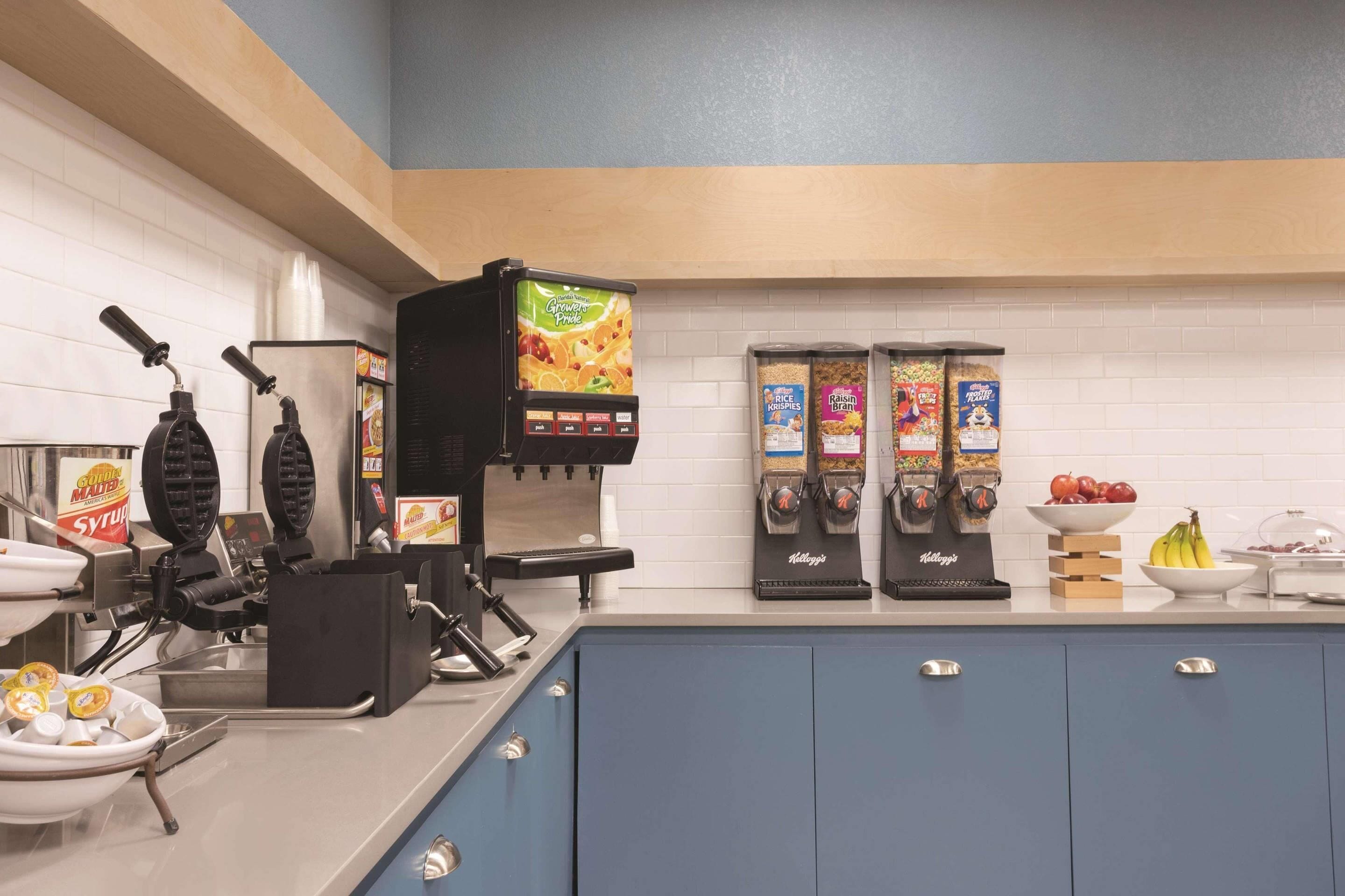 Photo - Country Inn & Suites by Radisson, North Little Rock, AR