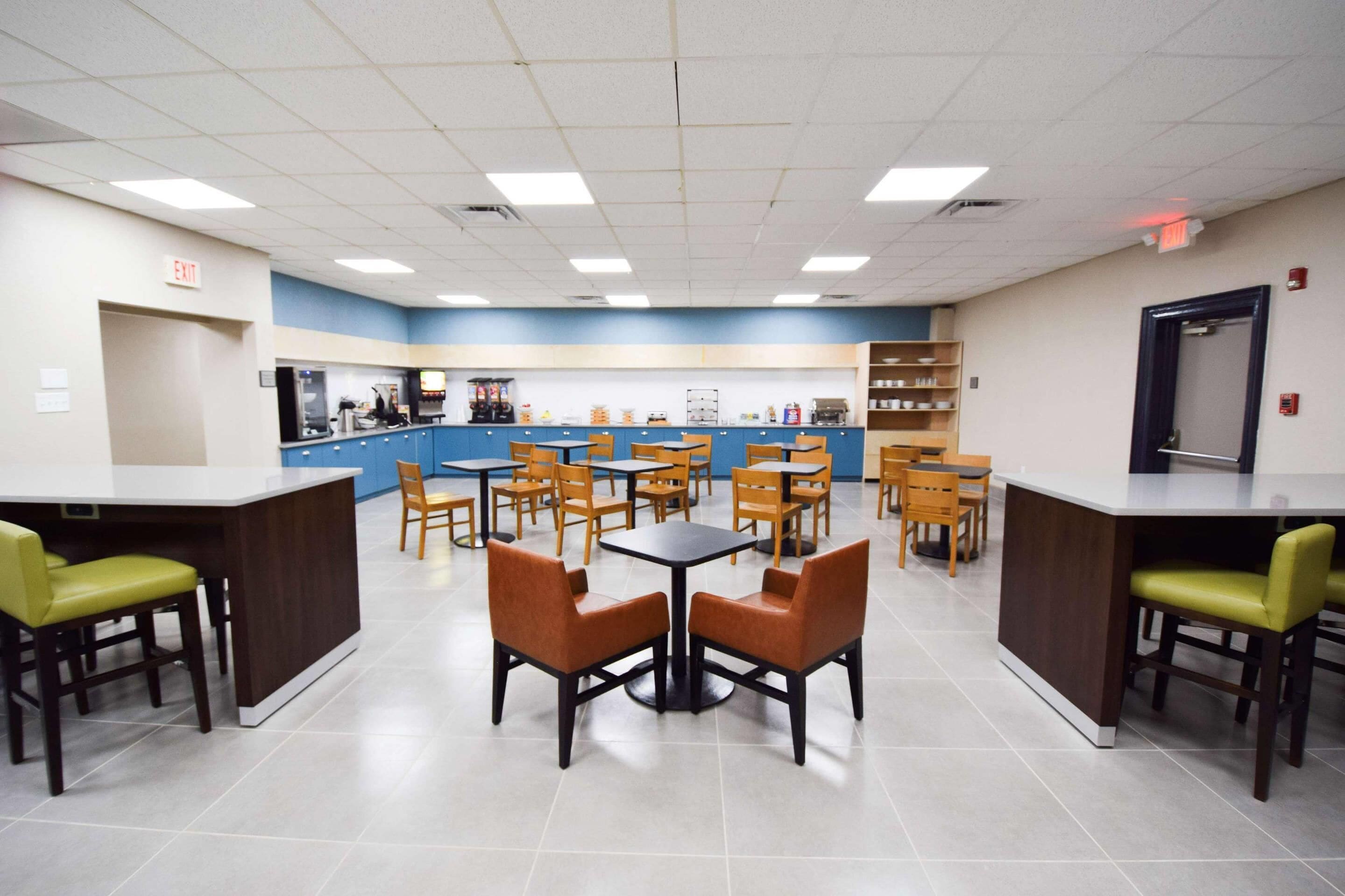 Bao gồm bữa sáng buffet hàng ngày 