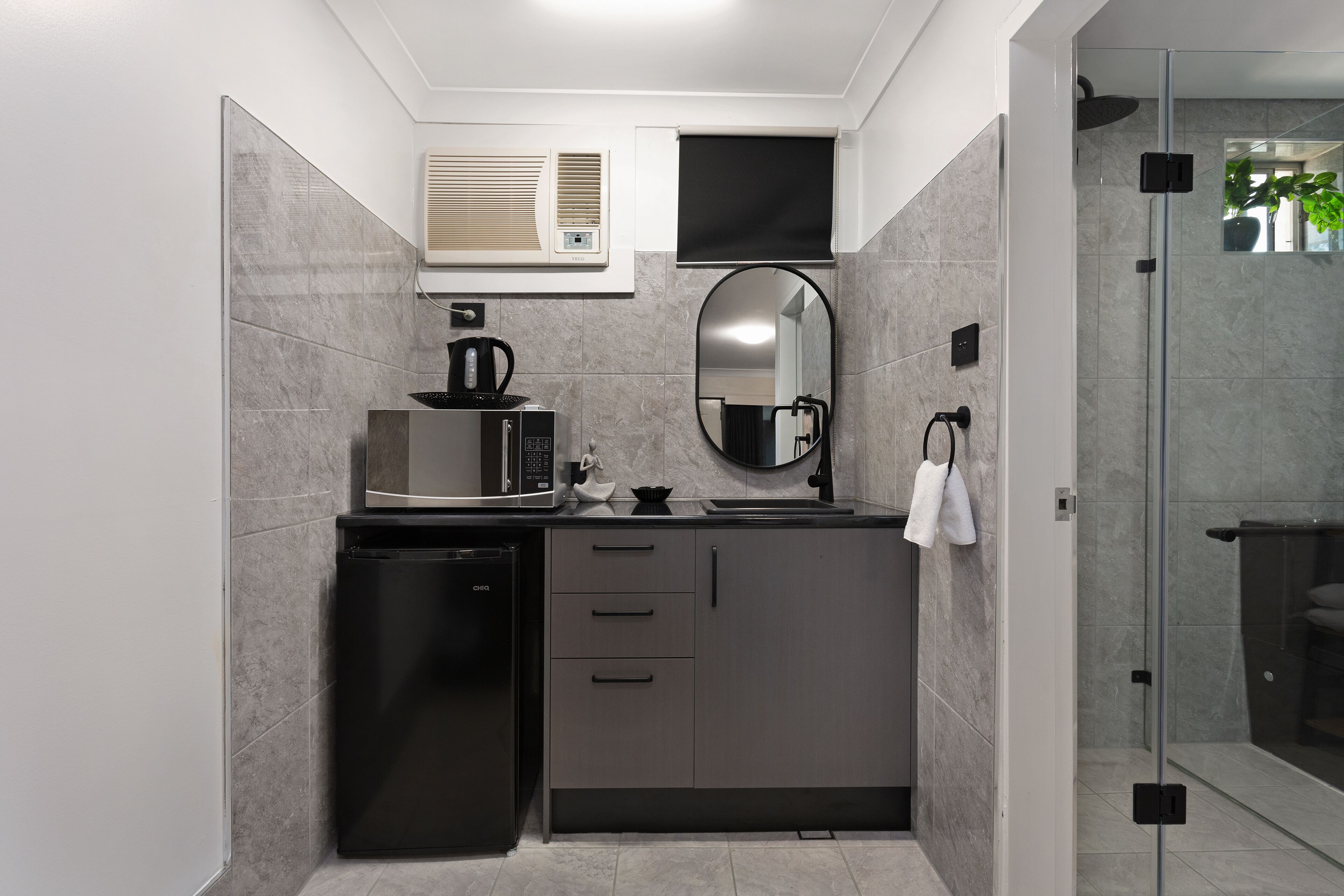 ห้องบิสซิเนส | ห้องน้ำ | ฝักบัว, เรนชาวเวอร์, ของใช้ในห้องน้ำฟรี, ไดร์เป่าผม