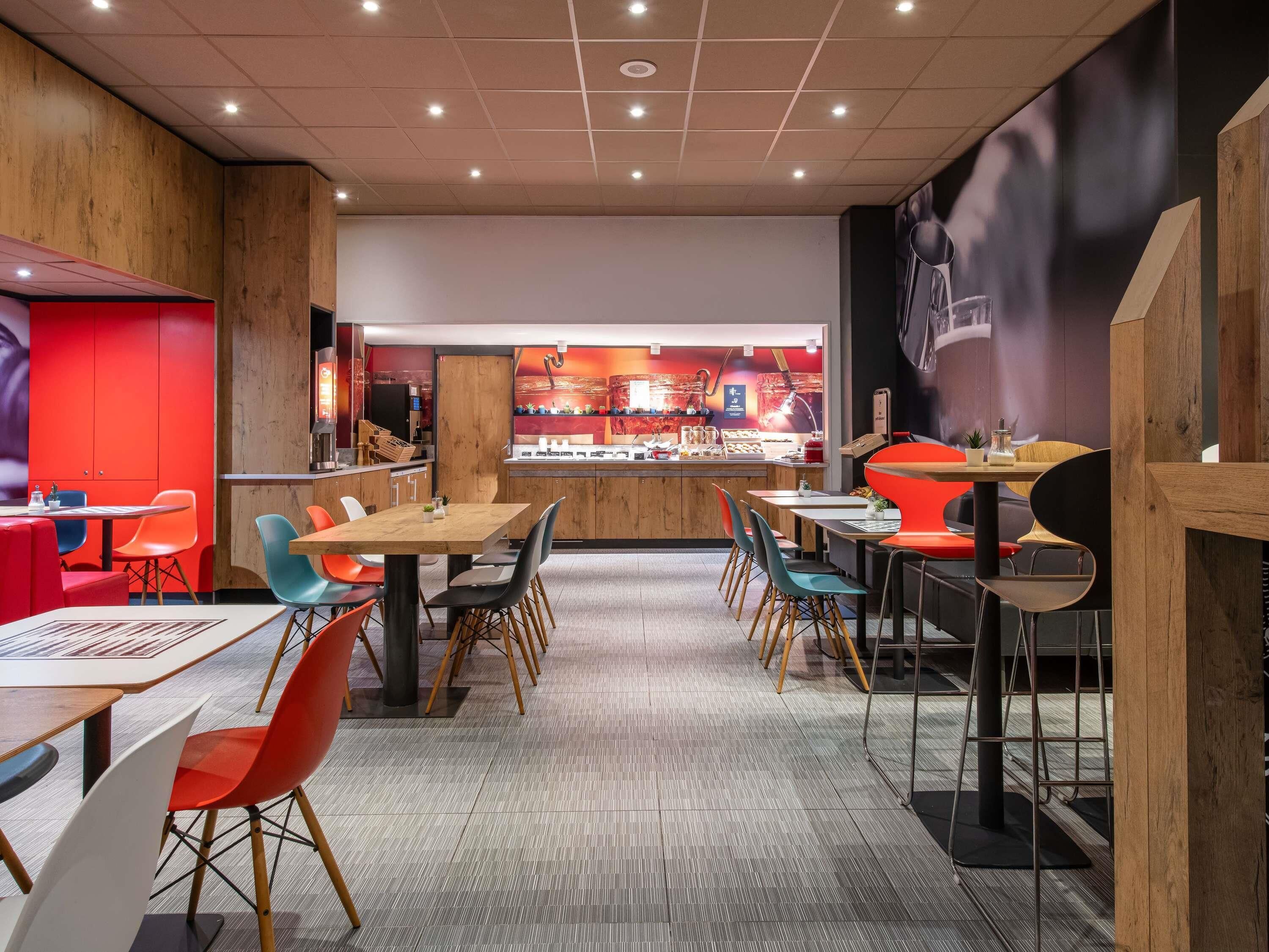 daily buffet breakfast (eur 13.9 per person)