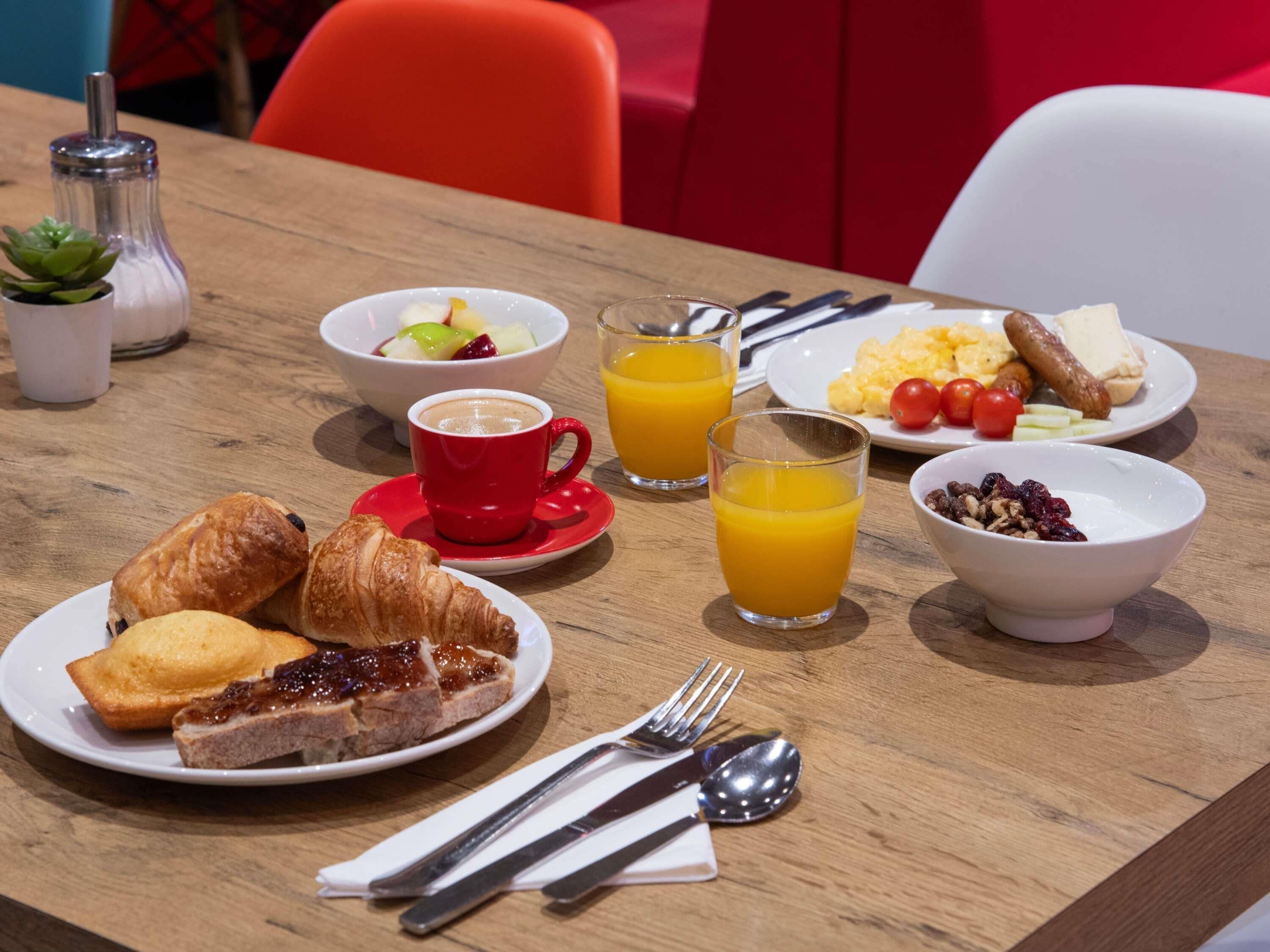 daily buffet breakfast (eur 13.9 per person)