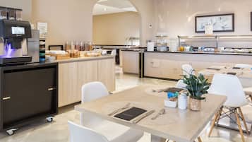 Daily buffet breakfast (EUR 14 per person)