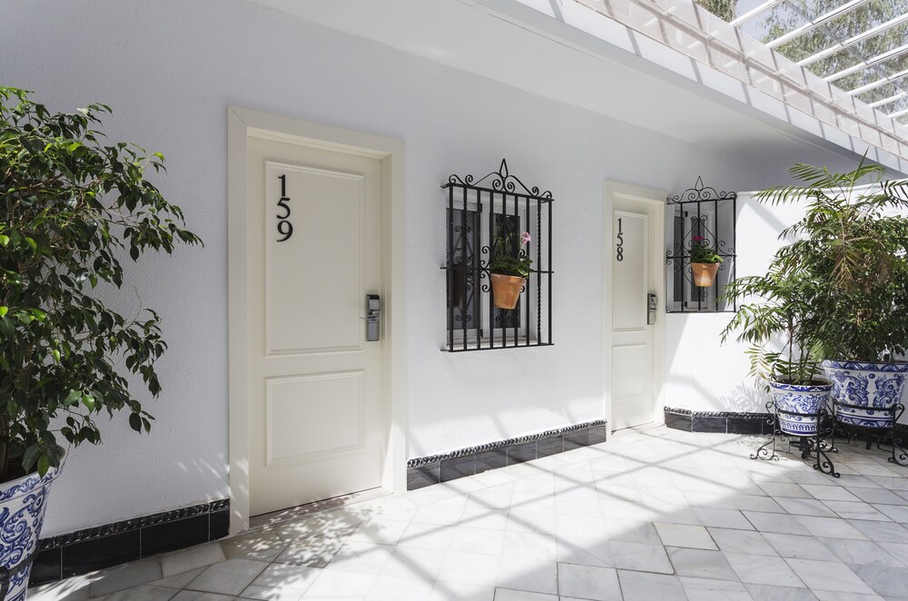 Hotel Catalonia Hispalis - 0