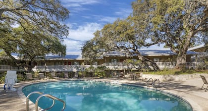 Best Western Sunday House Inn