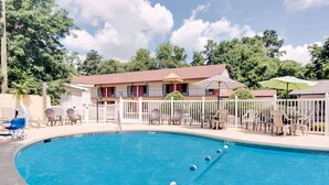 Unclassified image, 3 of 15, button - Americas Best Value Inn Aiken (Aiken)