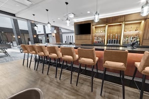 Bar (on property) - Houston Marriott North (Houston)