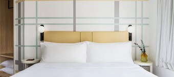 Ying’nFlo, Wesley Admiralty, Hong Kong by Langham Hospitality Group